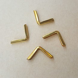 ǰ 