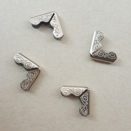 ��ǰ ������